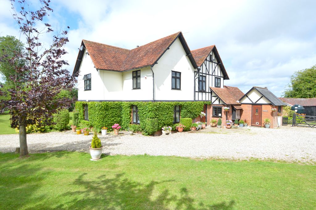 Property photo 1 of 32