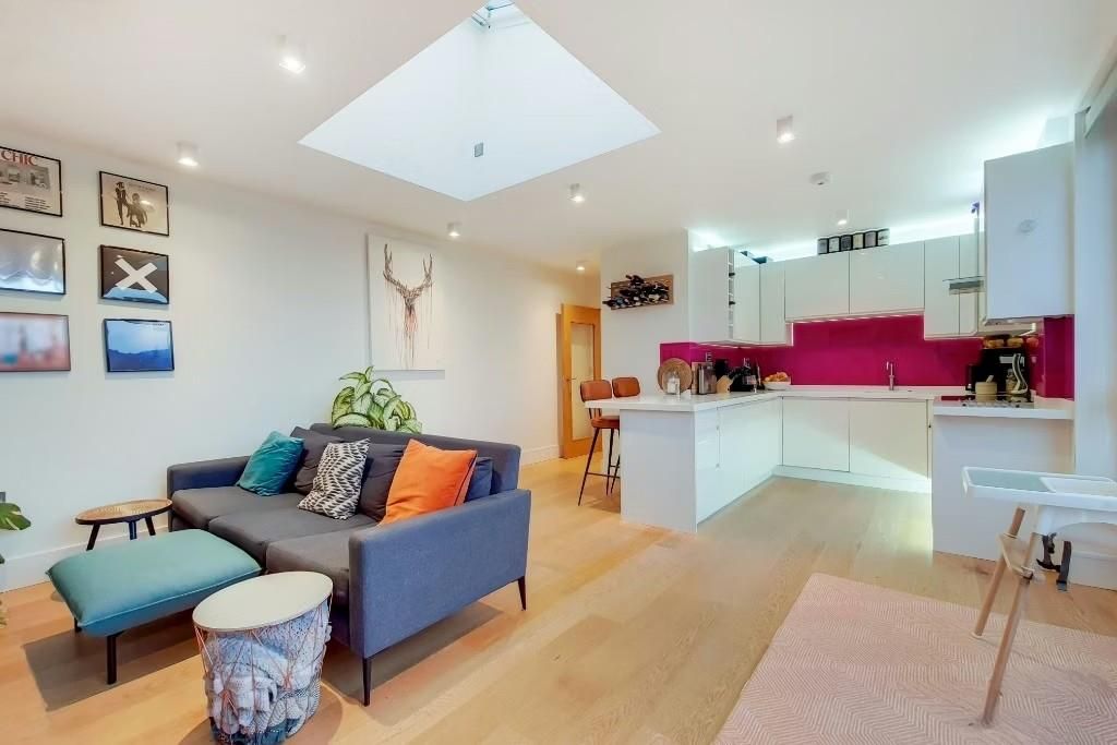 Property photo 2 of 13 5.Jpg