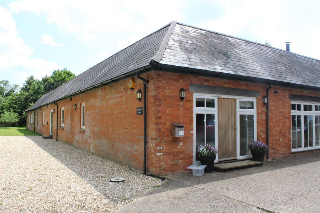 Additional image 8 of 5 bed barn conversion to rentBransbury, Barton Stacey, Winchester SO21