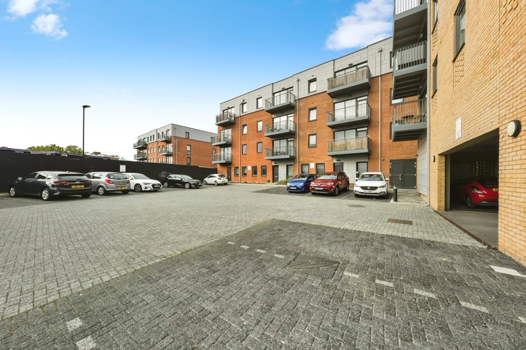 Property photo 1 of 17 Photo