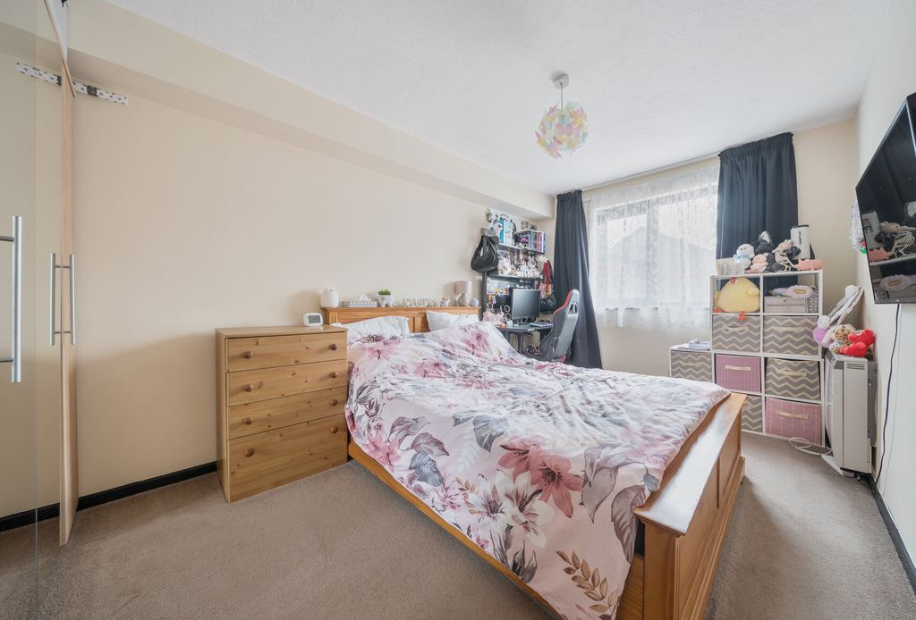 Property photo 2 of 20 1410153-15-6995A9...