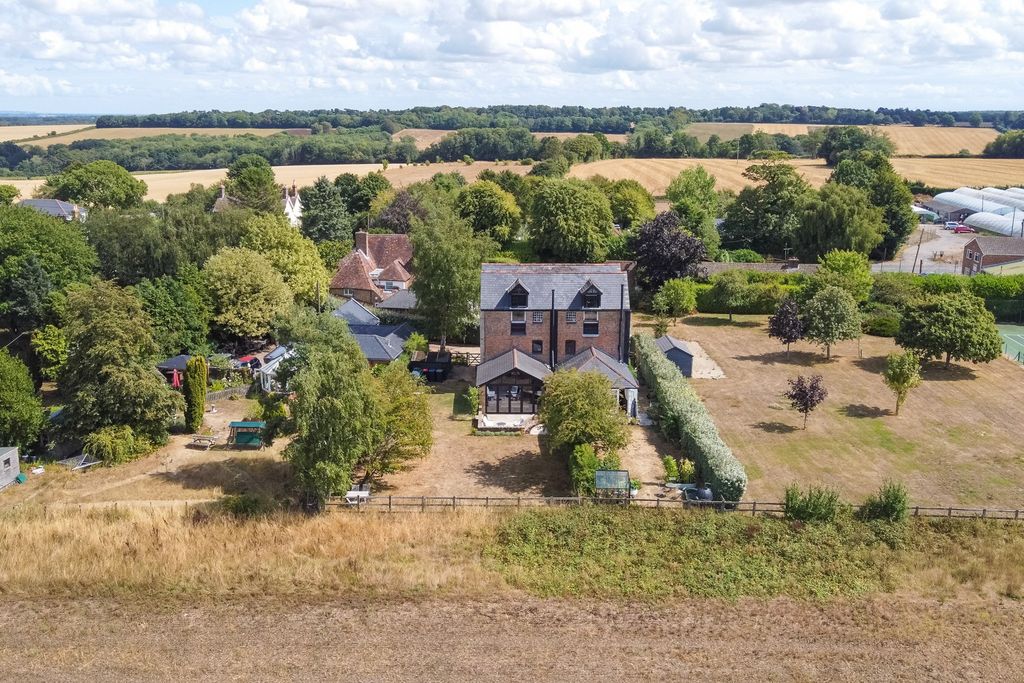 Property photo 2 of 30 5378986