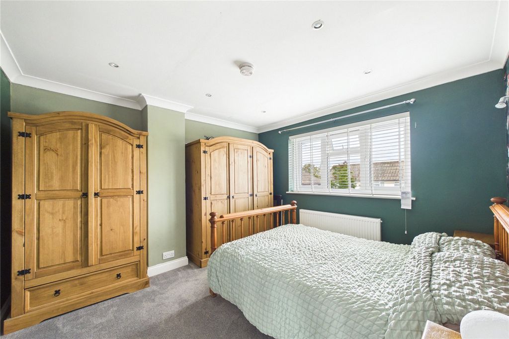 Property photo 2 of 11 Bedroom