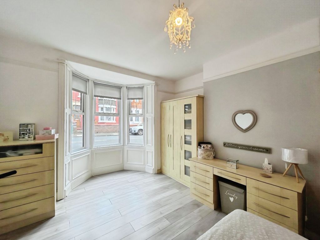 Property photo 2 of 15 5052502