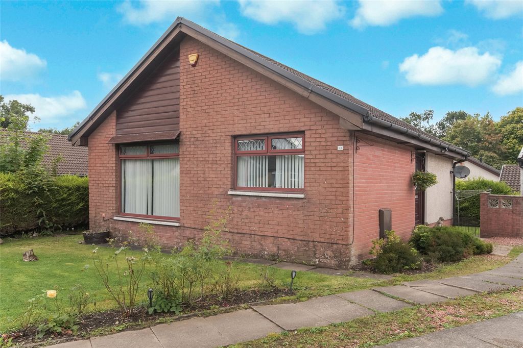 Property photo 1 of 20 Front