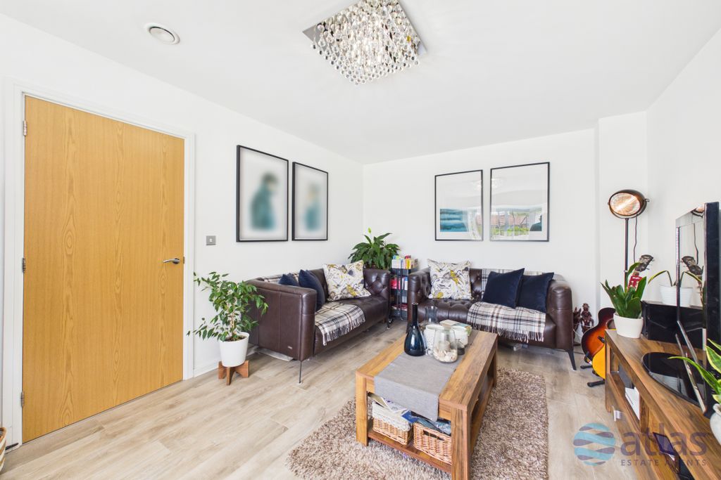 Property photo 3 of 40 Reception Room