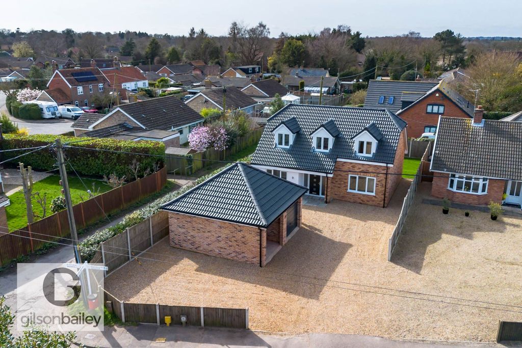 Property photo 3 of 23