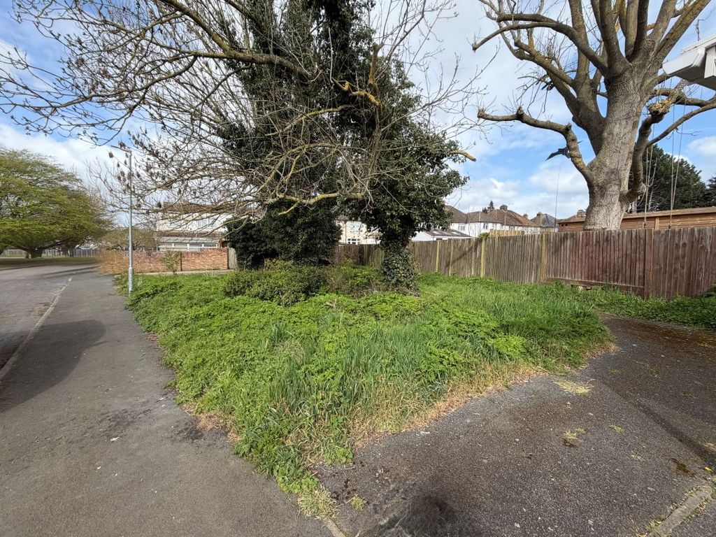 Property photo 2 of 4