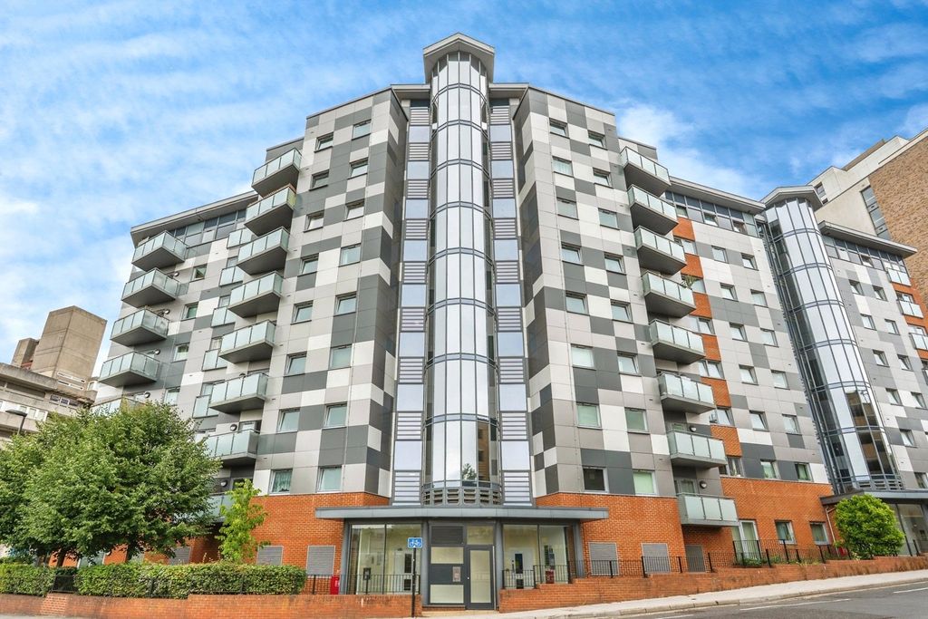 Property photo 1 of 14 Photo