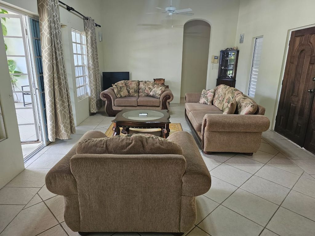 Property photo 2 of 45