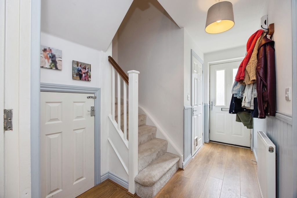 Property photo 2 of 20 Pbox-Img.Jpg