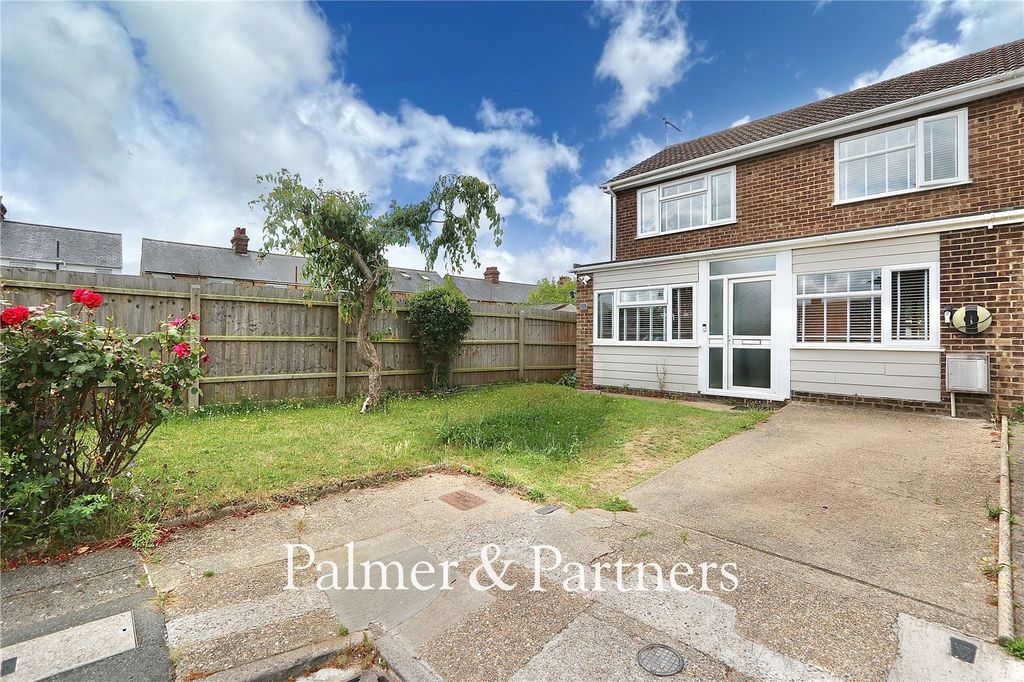 Property photo 1 of 26 Picture No. 04