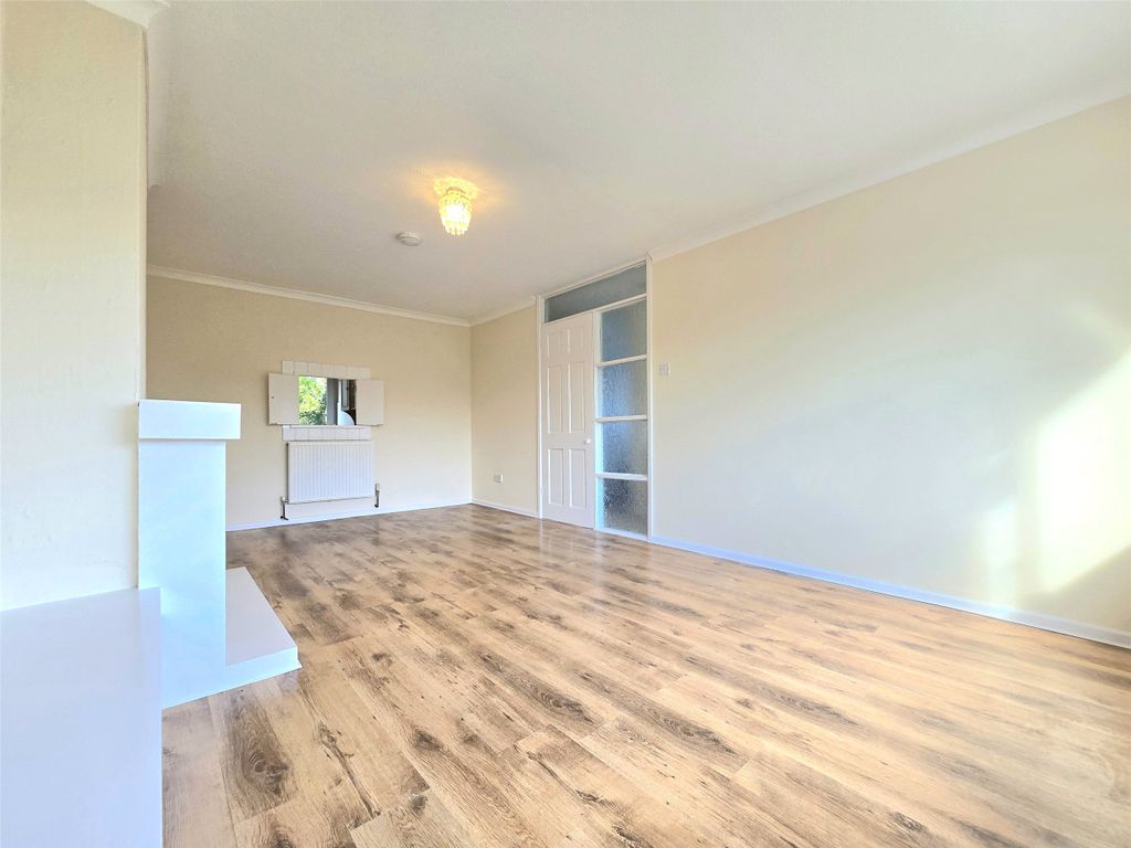 Property photo 2 of 11 Picture No. 05