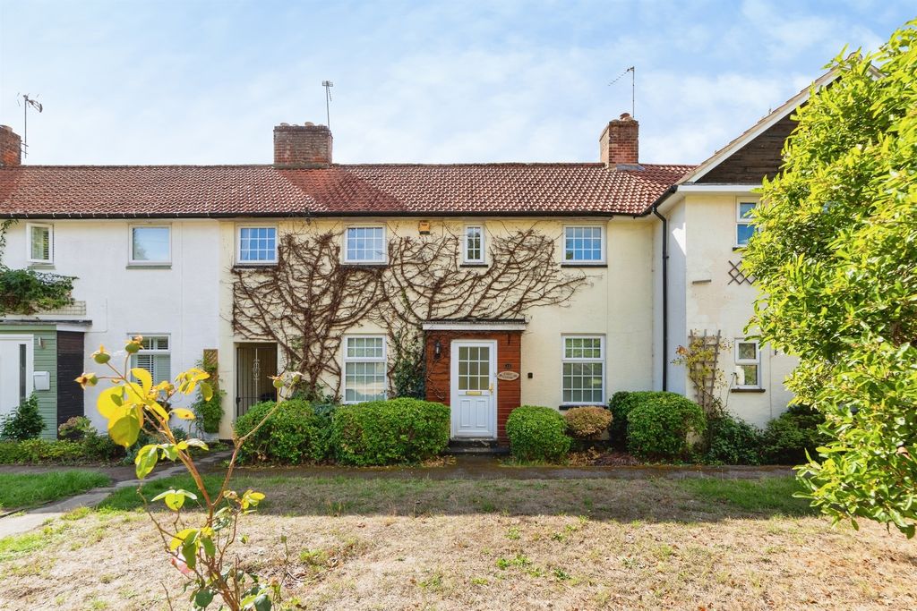 Property photo 1 of 25