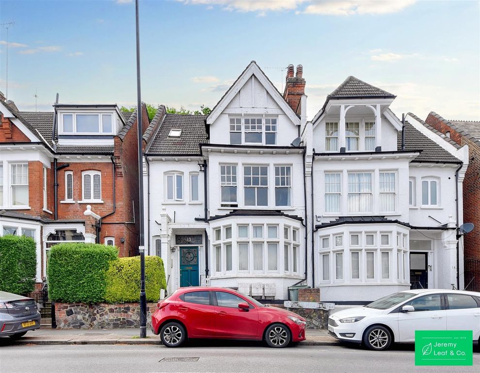 Property photo 2 of 8