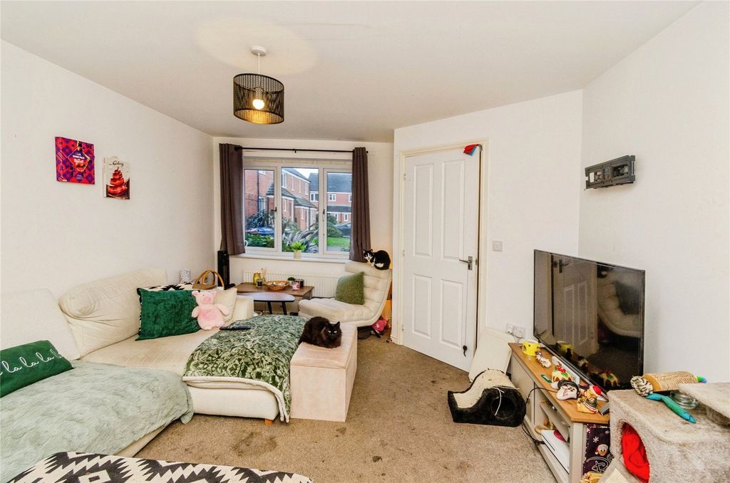 Property photo 2 of 14 Picture No. 13