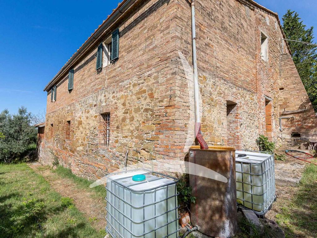Property photo 3 of 25