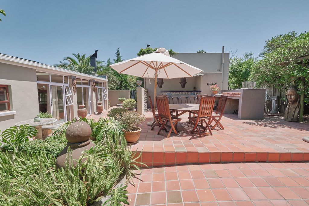 Property photo 1 of 24 Dbv1721827