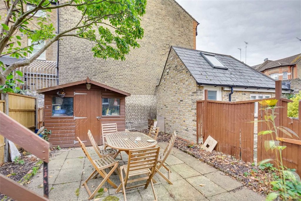 Property photo 2 of 2