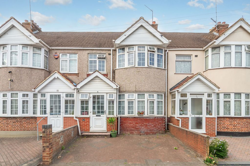 Property photo 2 of 13