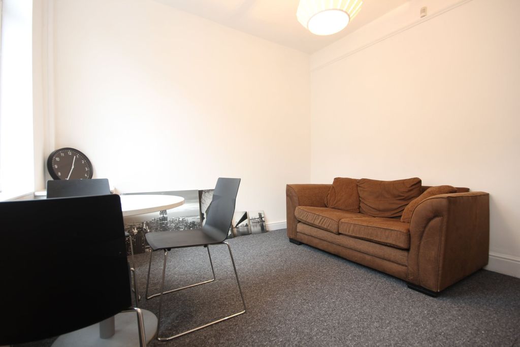 Property photo 3 of 3