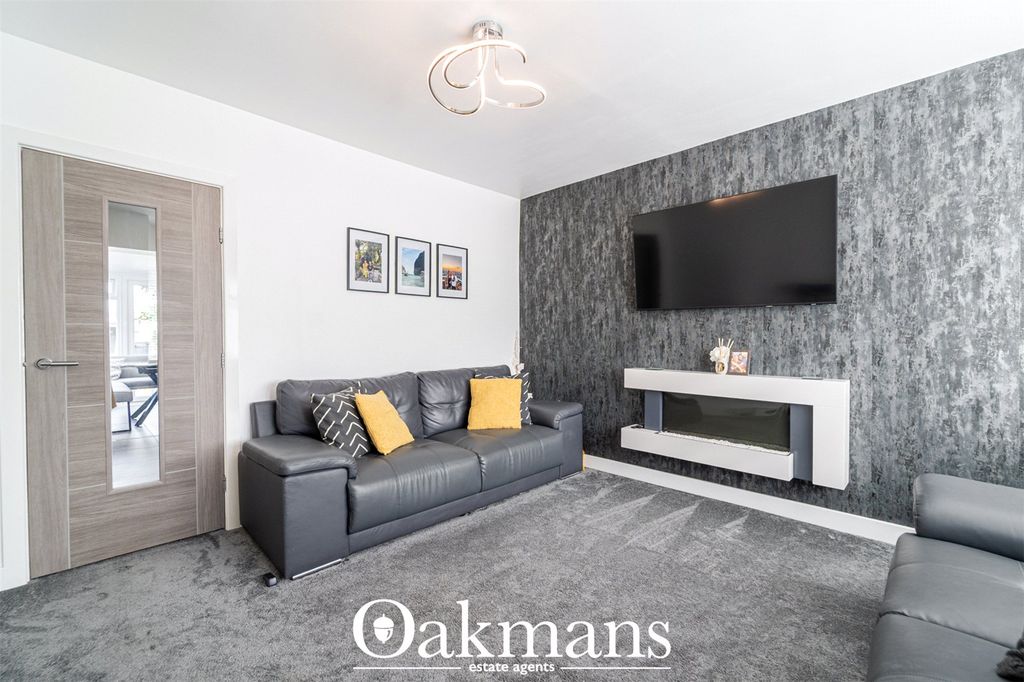 Property photo 2 of 44 Picture No. 06