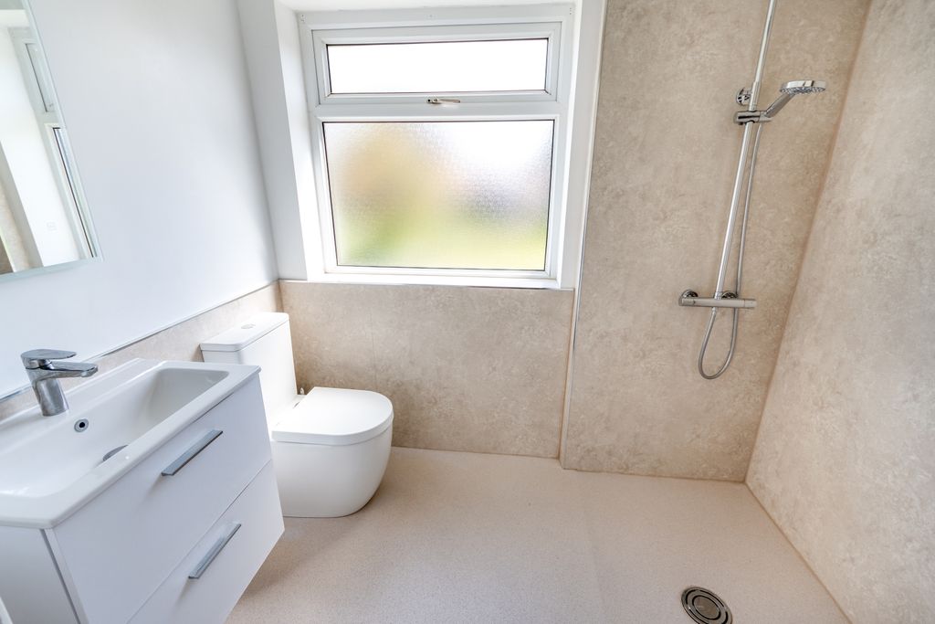 Property photo 3 of 14 Dsc_0315-Edit