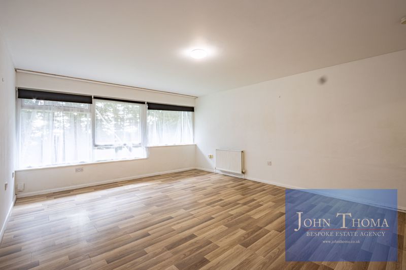 Property photo 3 of 13 Photo 3