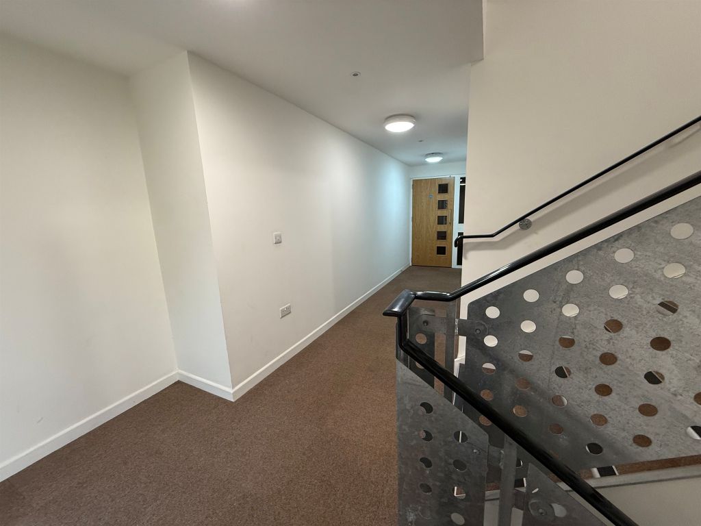 Property photo 3 of 4