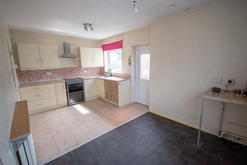 Property photo 2 of 12 Photo 28-08-2025, 12 45 12.Jpg