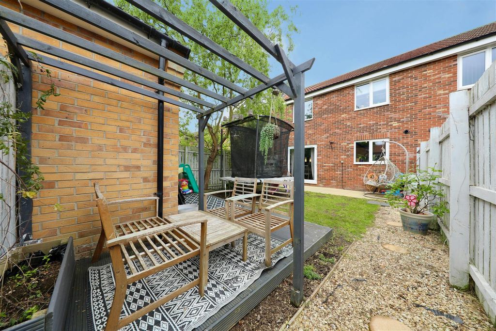Property photo 3 of 23 Outside