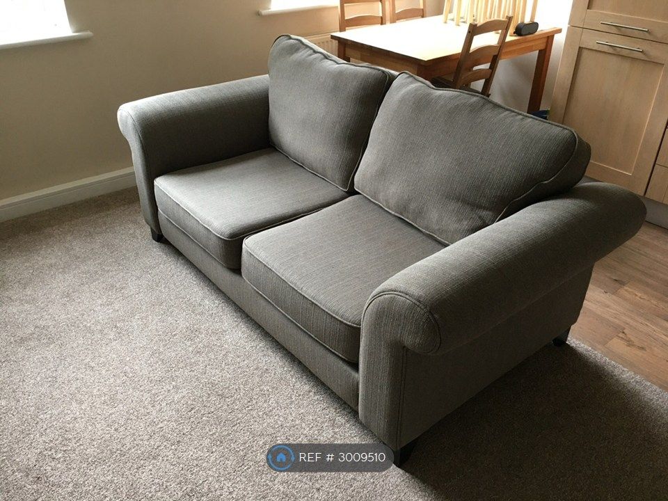 Property photo 3 of 6 Living Room