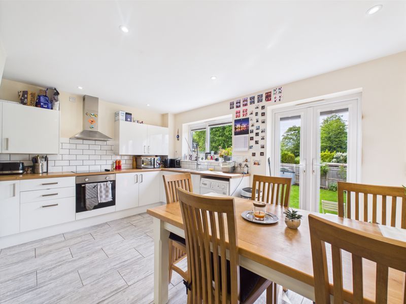 Property photo 2 of 13 Kitchen