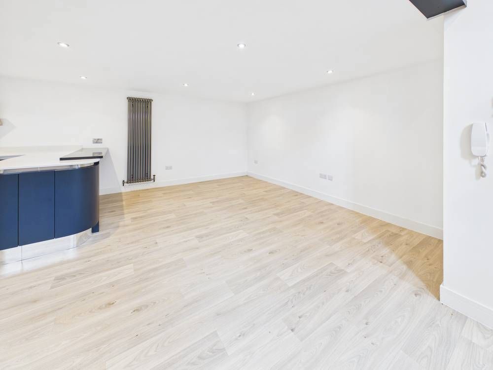 Additional image 16 of 2 bed flat for saleMustoe Road, Frenchay, Bristol BS16