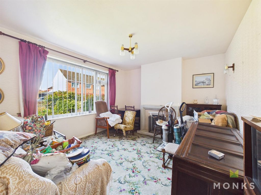 Property photo 2 of 12 Cam01420G0-Pr0861-Still003.Jpg