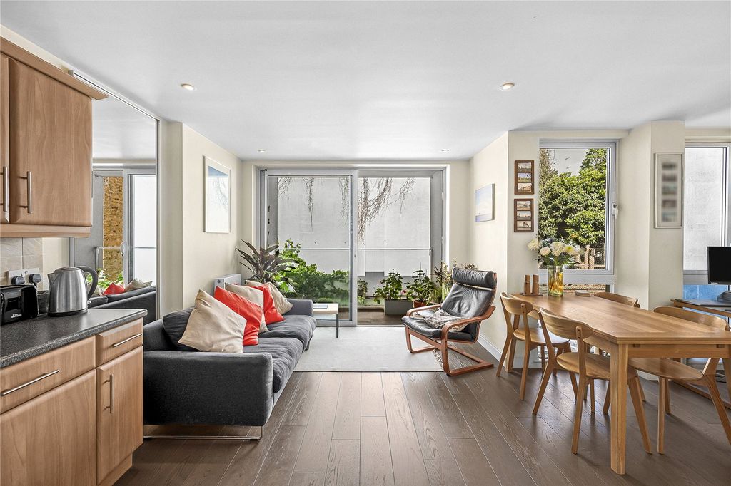 Property photo 1 of 8 Picture No. 08