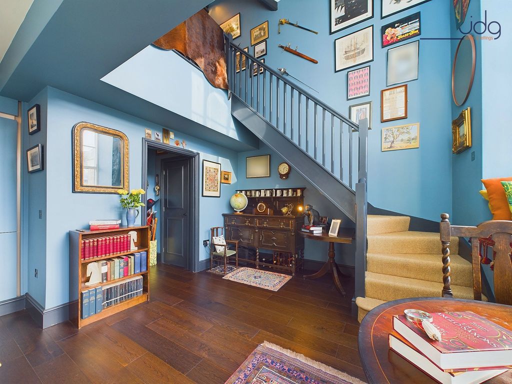 Property photo 2 of 18 Open Plan Living Space