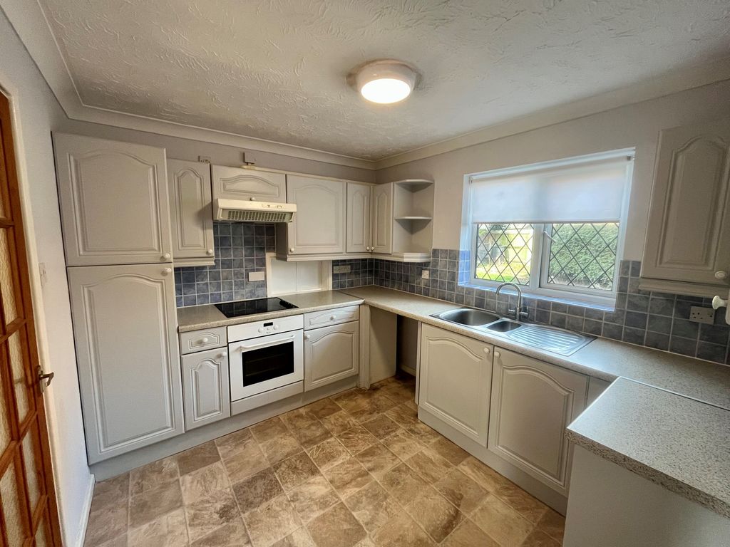 Property photo 2 of 13 Image