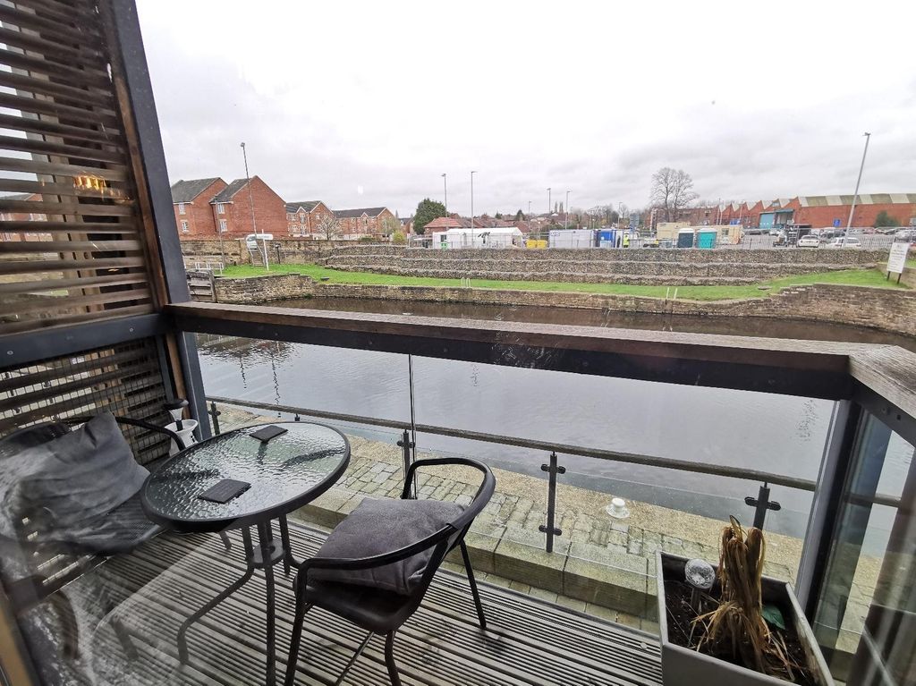 Property photo 3 of 11 0 General