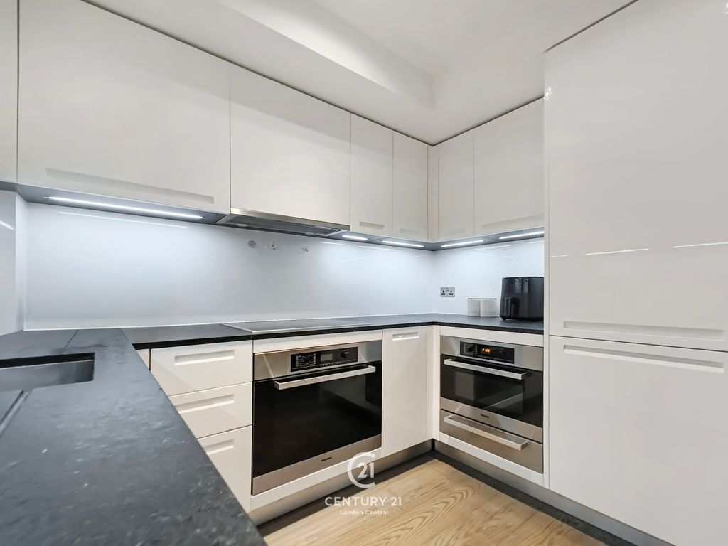 Property photo 2 of 28