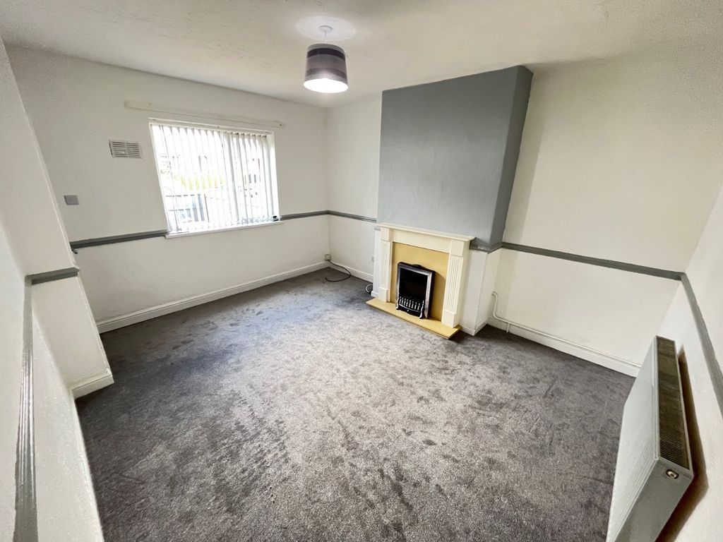 Property photo 2 of 13 Picture No. 04