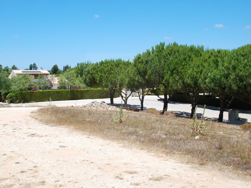Property photo 2 of 3