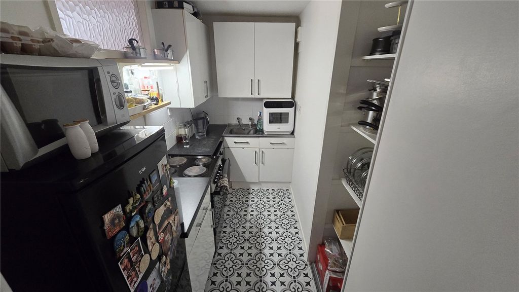 Property photo 3 of 5 Picture No. 01