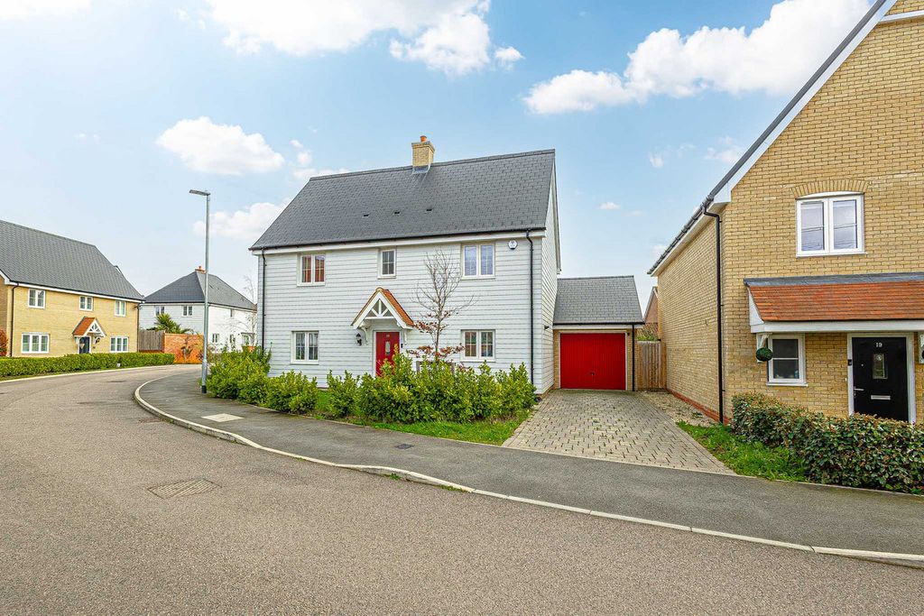 Property photo 1 of 33