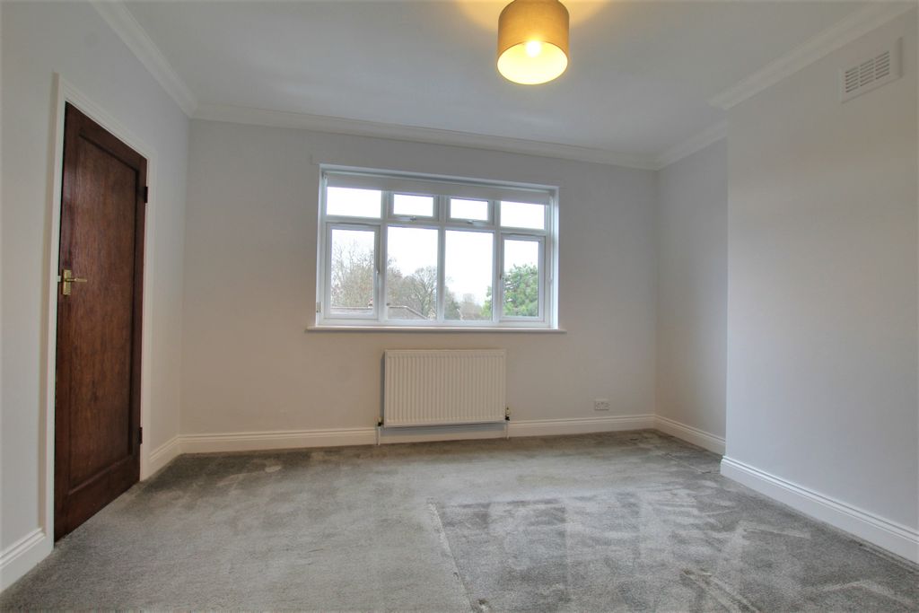 Property photo 3 of 7 2.Bedroom.Jpg