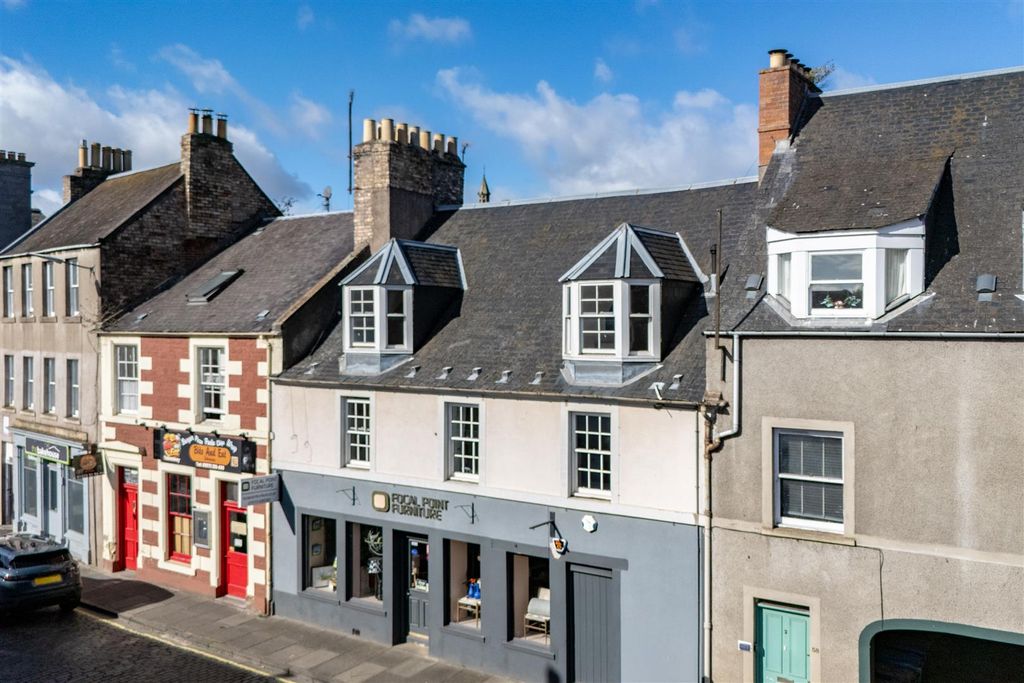 Property photo 2 of 13 56B_Horsemarket_Kelso-02.Jpg