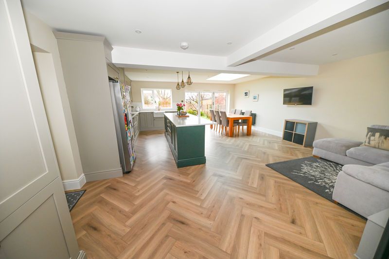 Property photo 2 of 20 Photo 18