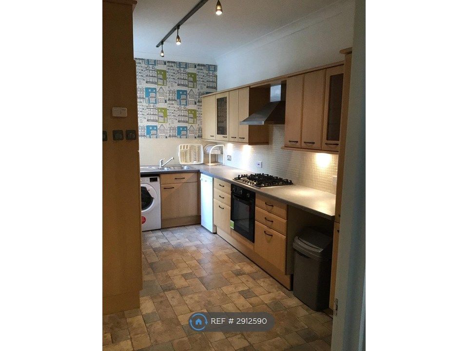 Property photo 1 of 16 Kitchen