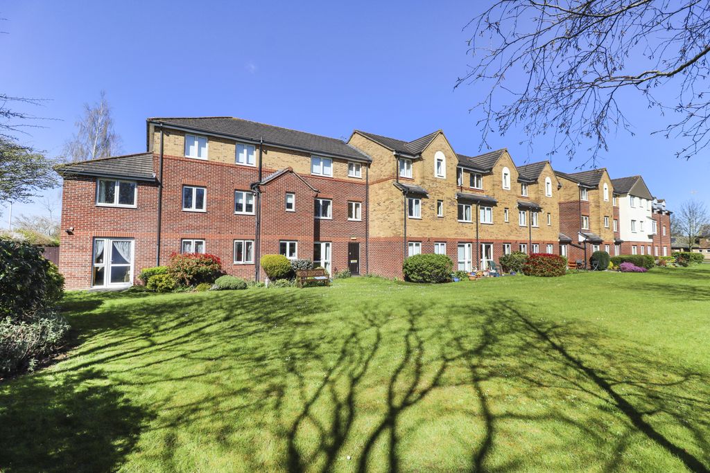 Property photo 1 of 13