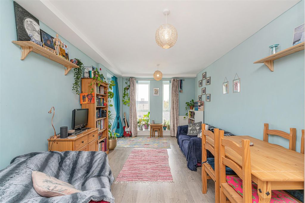 Property photo 2 of 15 Living Room